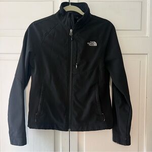 The North Face tnf apex jacket. Used but good condition. Size small.